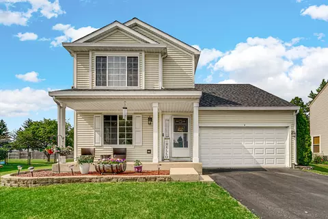 9 Ridge Ct, South Elgin, IL 60177