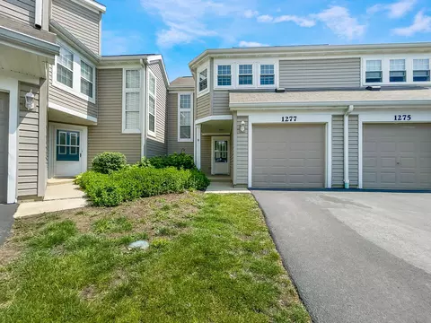 1277 Donegal Ct, Carol Stream, IL 60188