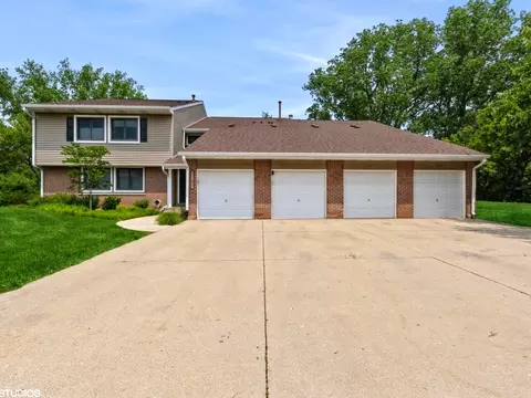 1022 Pinetree Cir N #1022, Buffalo Grove, IL 60089