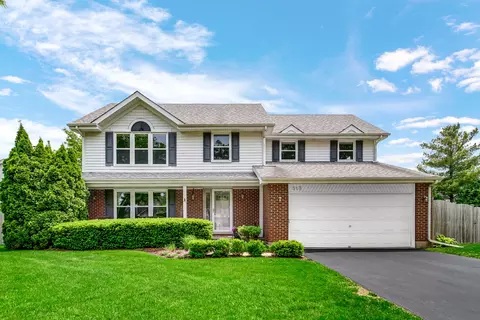 313 Sutcliffe Cir, Vernon Hills, IL 60061