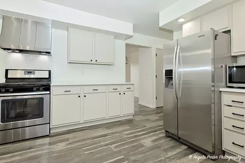 Kitchen - 4116 Florence Dr, Johnsburg, IL 60051 photo 2 of 4