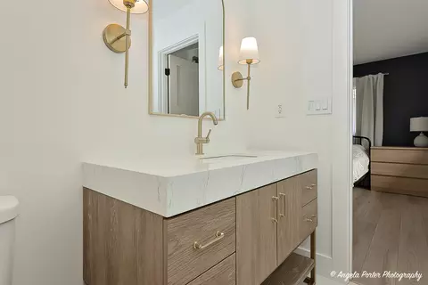 Bath - 4116 Florence Dr, Johnsburg, IL 60051 photo 4 of 6