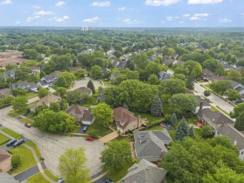 View/Area - 1808 Beloit Ct, Naperville, IL 60565 photo 5 of 5