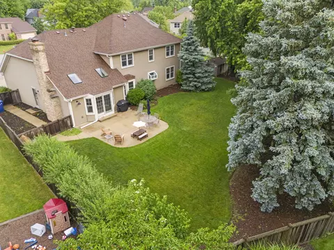 View/Area - 1808 Beloit Ct, Naperville, IL 60565 photo 1 of 5