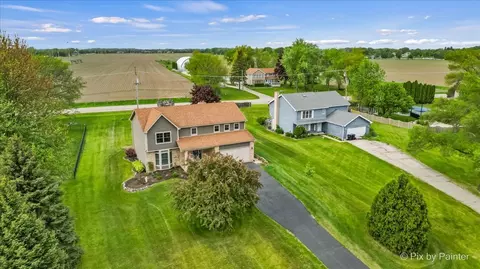 View/Area - 1714 Tall Tree Ln, Johnsburg, IL 60051 photo 1 of 4
