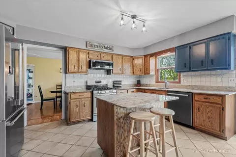 Kitchen - 1714 Tall Tree Ln, Johnsburg, IL 60051 photo 1 of 5