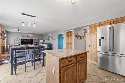 Kitchen - 1714 Tall Tree Ln, Johnsburg, IL 60051 photo 3 of 5