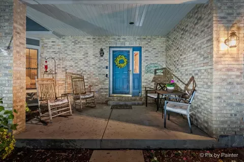 Exterior - 1714 Tall Tree Ln, Johnsburg, IL 60051 photo 8 of 12
