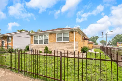 14457 Oakley St, Dixmoor, IL 60426