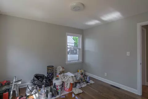 503 S Edison Ave, Elgin, IL 60123 photo 10