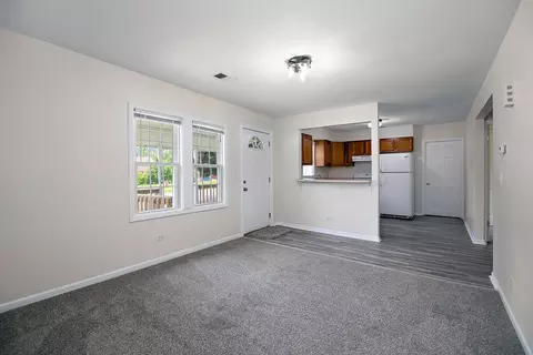 Living - 2110 Erzinger St, Kankakee, IL 60901 photo 2 of 2