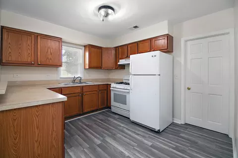 Kitchen - 2110 Erzinger St, Kankakee, IL 60901 photo 1 of 1