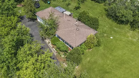 15005 131st St, Lemont, IL 60439