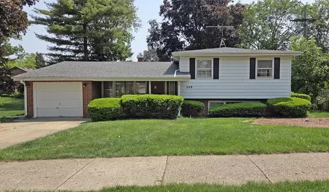 549 E Lincoln St, Palatine, IL 60074