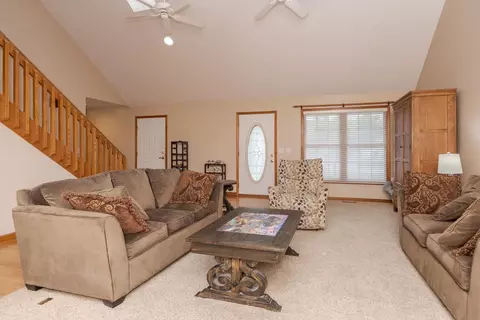 3105 Sable Oaks Rd, Bloomington, IL 61704 photo 7