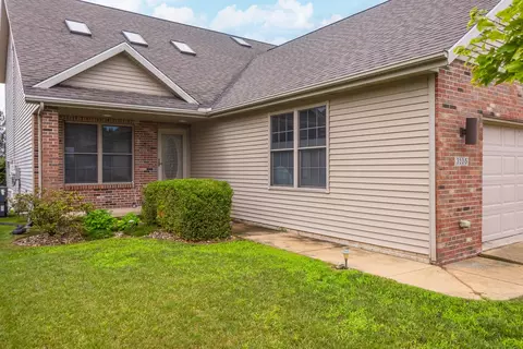 3105 Sable Oaks Rd, Bloomington, IL 61704 photo 47