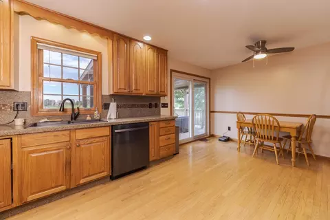 3105 Sable Oaks Rd, Bloomington, IL 61704 photo 13