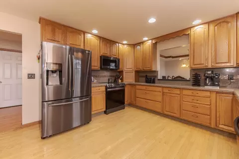3105 Sable Oaks Rd, Bloomington, IL 61704 photo 14