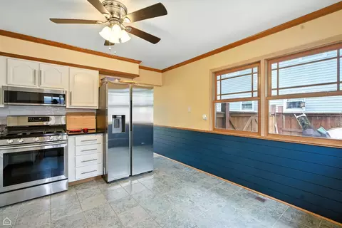 3504 Bobolink Ln, Rolling Meadows, IL 60008 photo 8