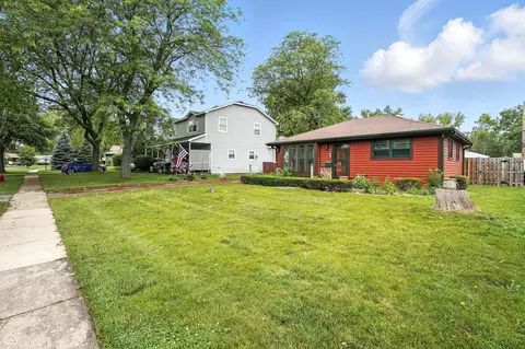 3504 Bobolink Ln, Rolling Meadows, IL 60008 photo 2