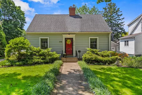 1213 W Charles St, Champaign, IL 61821
