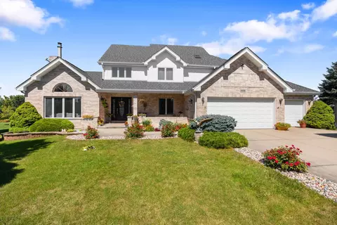16520 Tameling Dr, Lockport, IL 60441