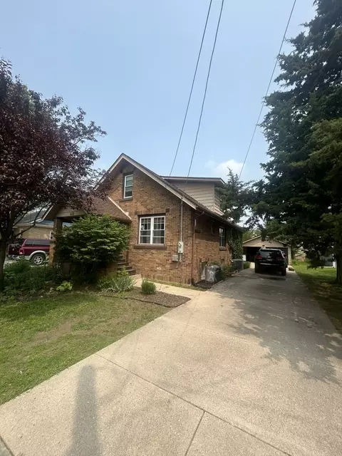 408 Clifford Ave, Loves Park, IL 61111