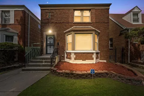 Exterior - 10342 S Eberhart Ave, Chicago, IL 60628 photo 5 of 8