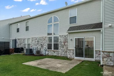 24825 W Gates Ct, Plainfield, IL 60585 photo 14