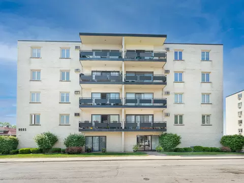 8005 W Oconnor Dr #4E, River Grove, IL 60171 photo 2