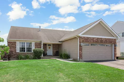 21023 Siegel Dr, Crest Hill, IL 60403