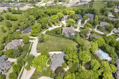 48 Murifield Cir, Wheaton, IL 60189 photo 3