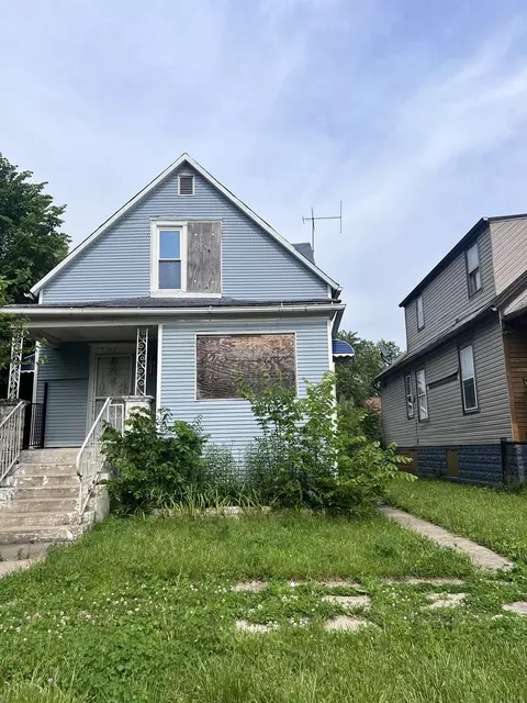 10749 S Perry Ave, Chicago, IL 60628