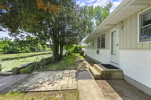 5902 Fox Lake Rd, Mchenry, IL 60051 photo 14