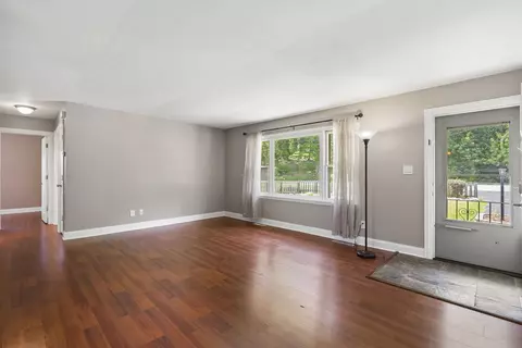 5902 Fox Lake Rd, Mchenry, IL 60051 photo 2