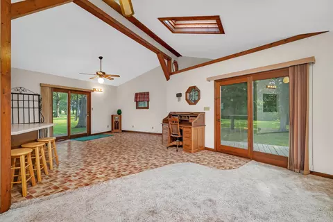 6828 E 2925 North Rd, Cornell, IL 61319 photo 10