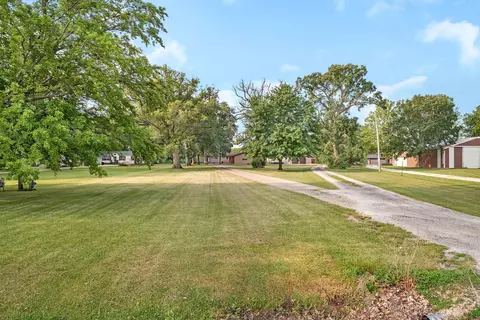 6828 E 2925 North Rd, Cornell, IL 61319 photo 27