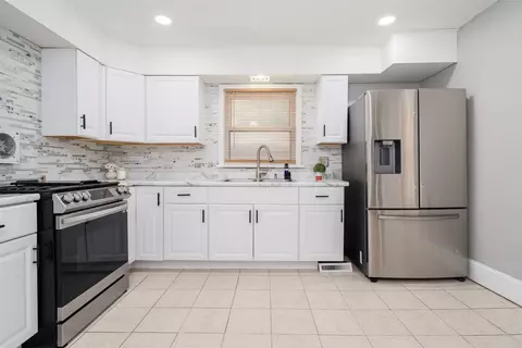 Kitchen - 1006 S Adelaide St, Normal, IL 61761 photo 2 of 3