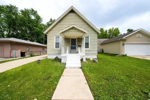 Other - 1006 S Adelaide St, Normal, IL 61761 photo 2 of 7