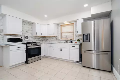 Kitchen - 1006 S Adelaide St, Normal, IL 61761 photo 3 of 3