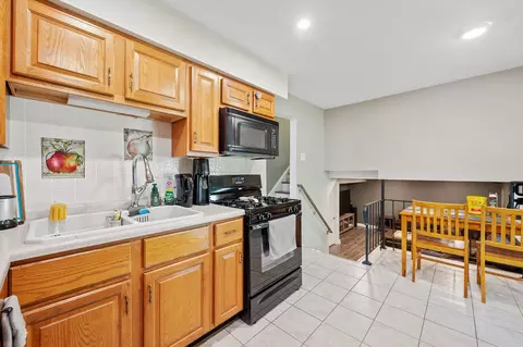 537 W Stearns Rd, Bartlett, IL 60103 photo 11