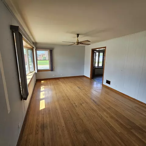 Living - 5844 Huron St, Berkeley, IL 60163 photo 1 of 2