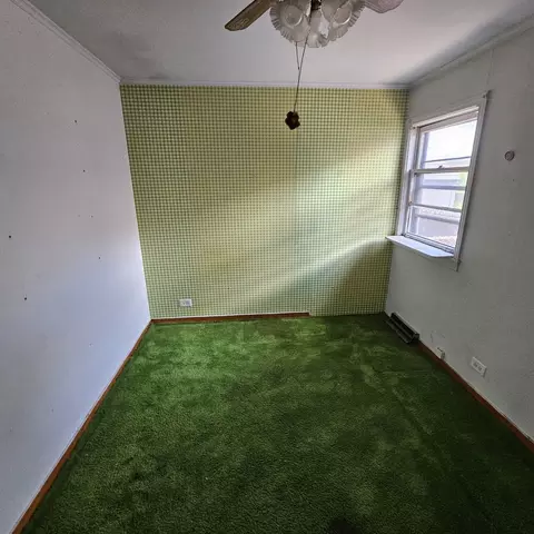 Bedroom - 5844 Huron St, Berkeley, IL 60163 photo 1 of 2