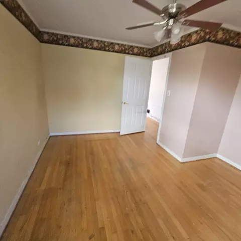 Bedroom - 5844 Huron St, Berkeley, IL 60163 photo 2 of 2