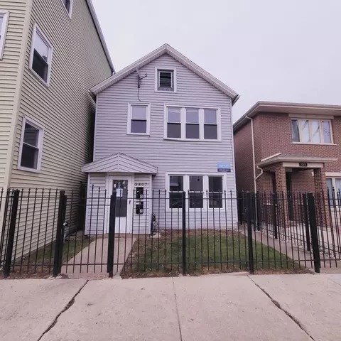 3807 S Albany Ave, Chicago, IL 60632
