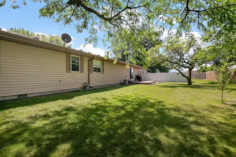 400 W Adams St, Danforth, IL 60930 photo 23