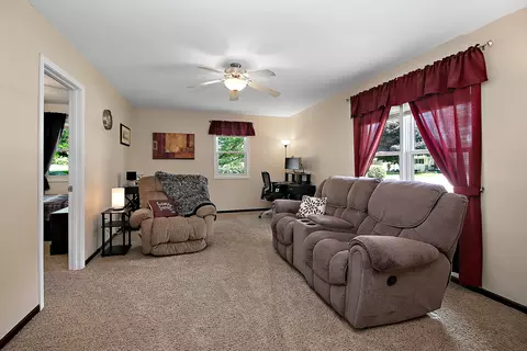 400 W Adams St, Danforth, IL 60930 photo 18