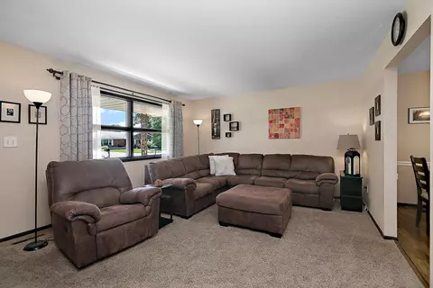 400 W Adams St, Danforth, IL 60930 photo 3
