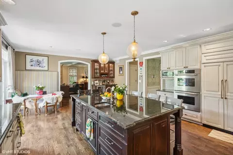 733 York Rd, Glenview, IL 60025 photo 8
