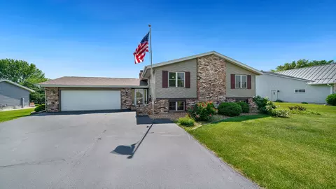 1320 Lake Summerset Rd, Davis, IL 61019 photo 2